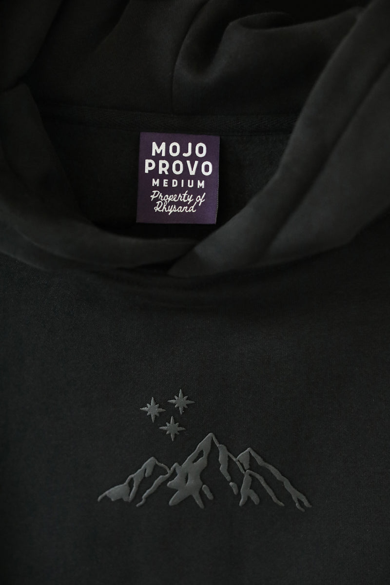 Rhysand Hoodie – Mojo Provo